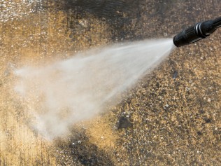 pressure washing service